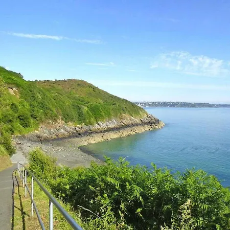 Comfortable With Fantastic Sea View Pordic
